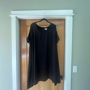 Sejour Black Dress